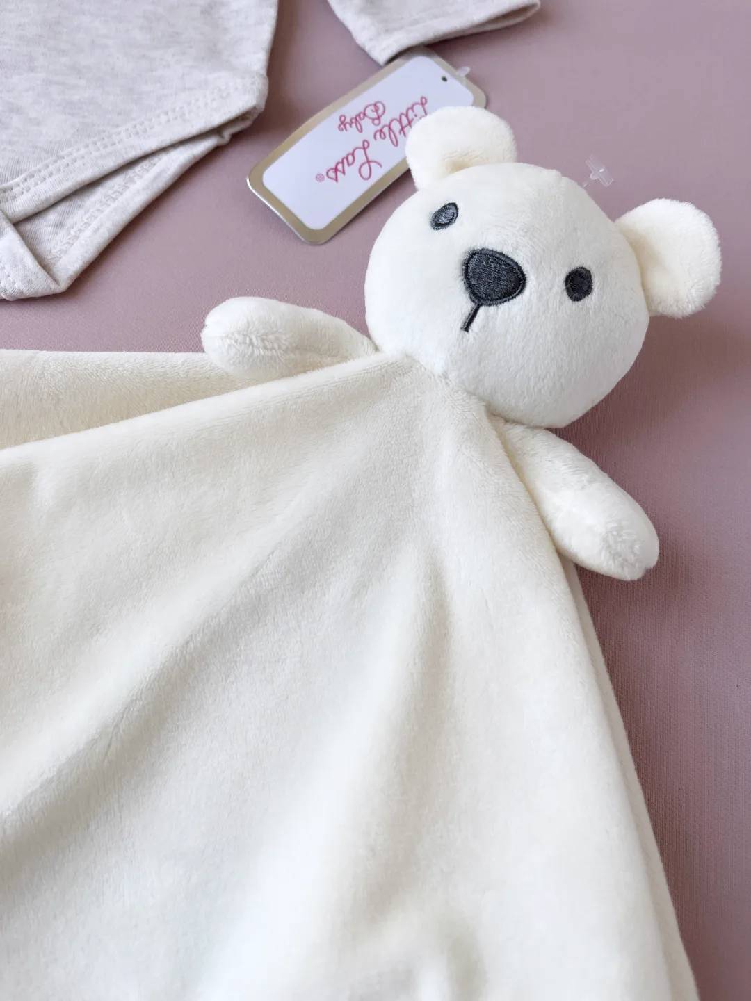 ست شش تکه تدی 🧸 🤍
کد : 1206